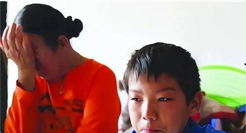 七七的家庭背景,出身名门，传承家族荣耀的传奇人生